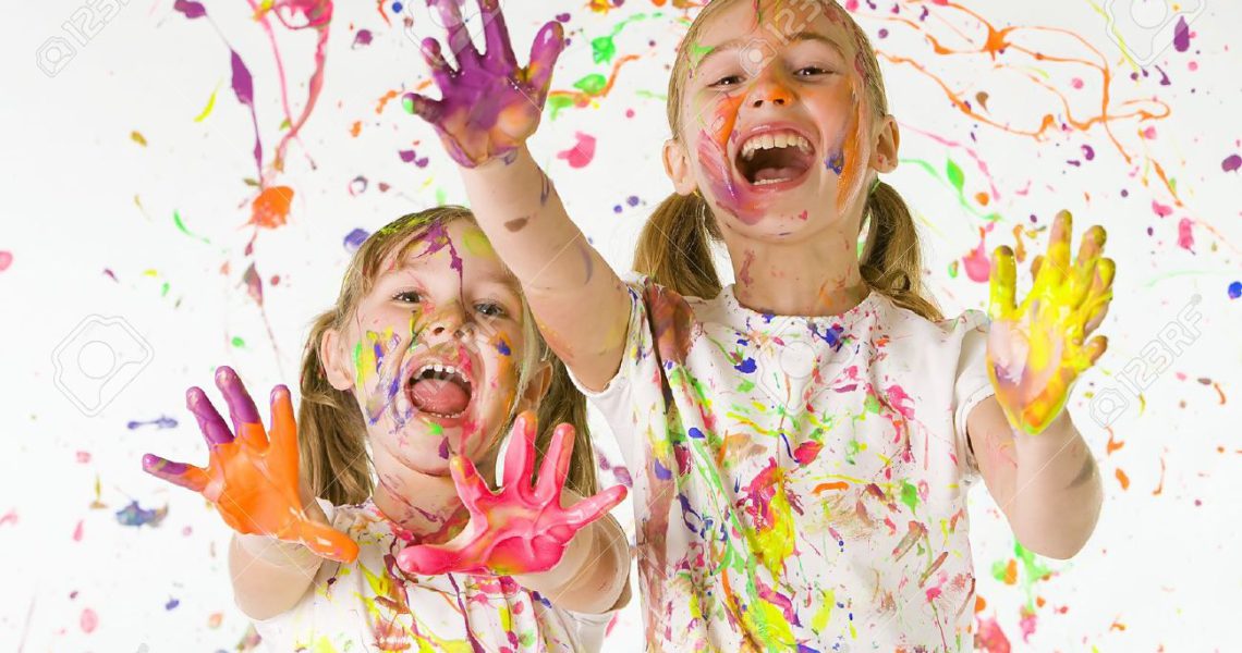 9365966-Kids-having-fun-Stock-Photo-kids-painting-children